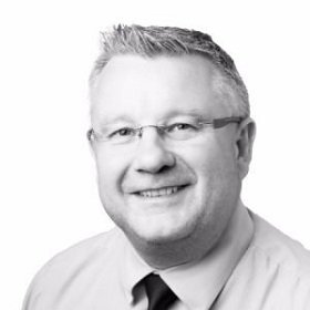 Andrew-Brackenbury-300x300